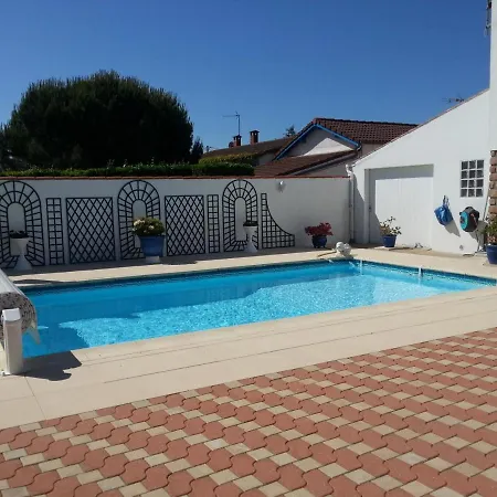 Maison La Faute-Sur-Mer, 8 Pieces, 12 Personnes - Fr-1-476-176 *